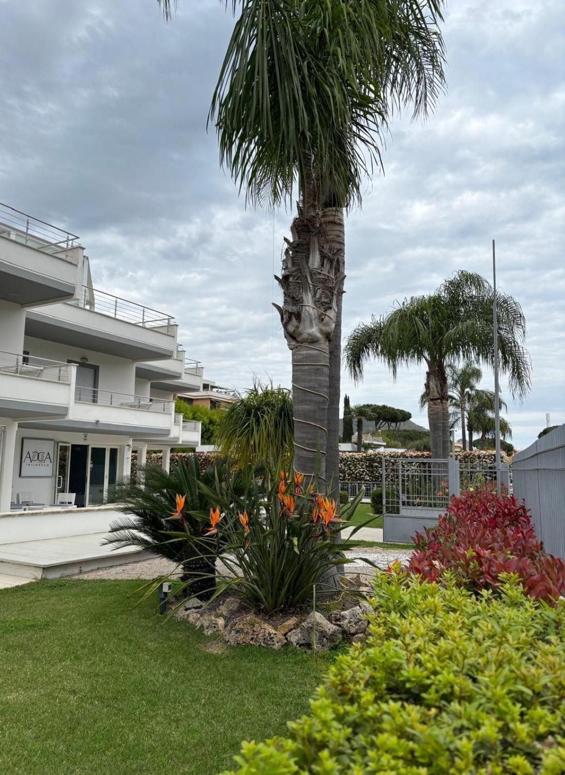 Acca Residence Terracina Bagian luar foto